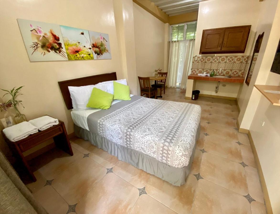 Rio Vista Bed And Breakfast Dagupan City エクステリア 写真